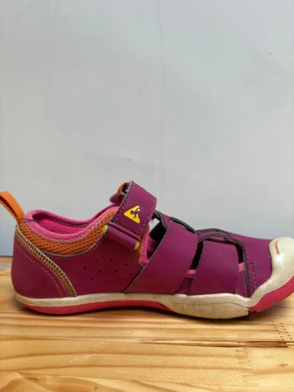 PLAE sandals- Pink!